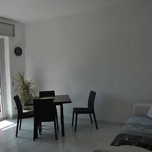 https://portello-flat-with-balcony.italymilanhotels.net